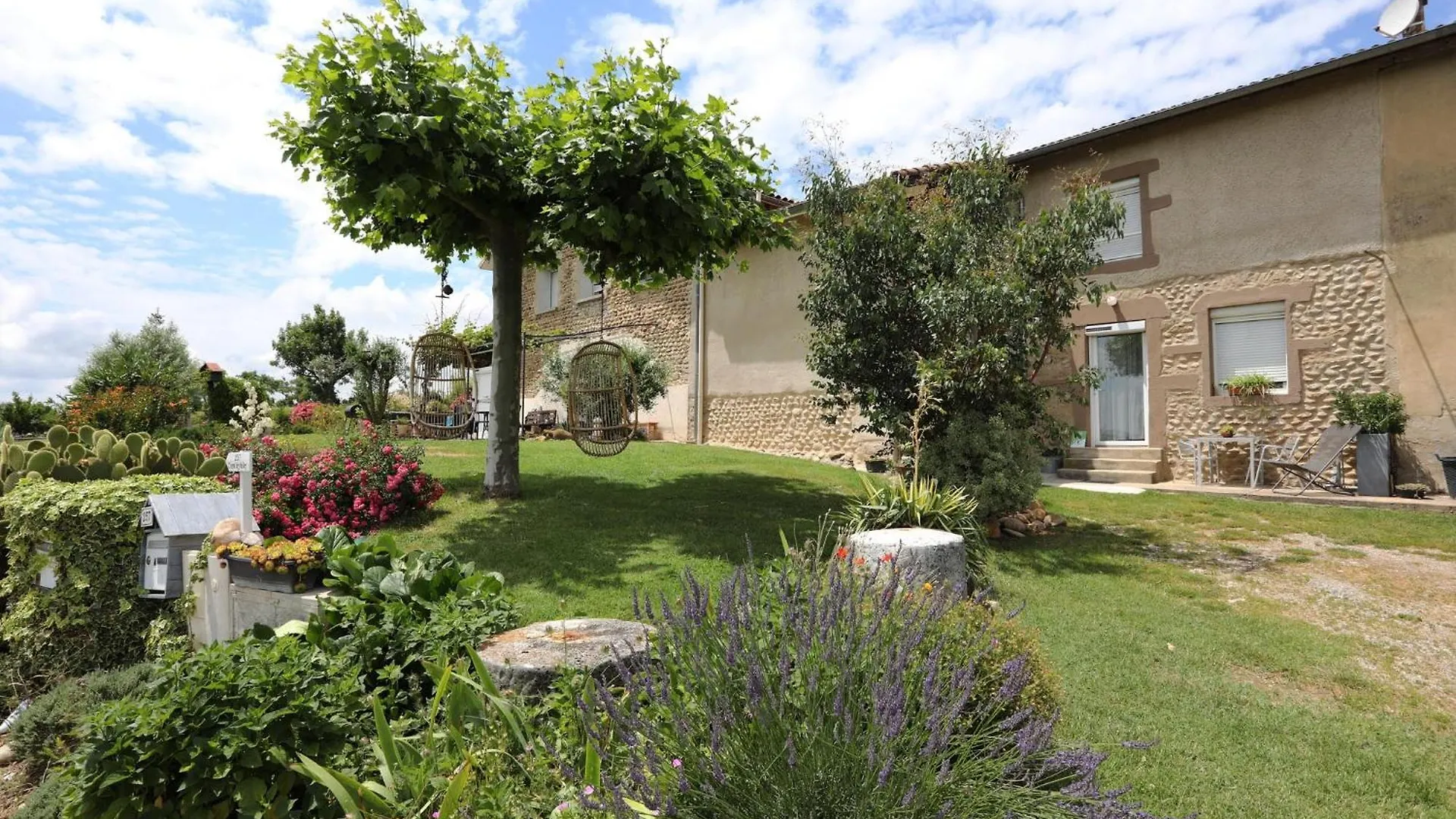 Les Figuets Villa Chateauneuf-de-Galaure Holiday home